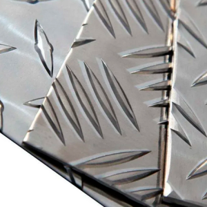 Лист нержавеющий рифленый квинтет 0.8х1000х2000 мм 08Х18Н10 в наличии в Воронеже